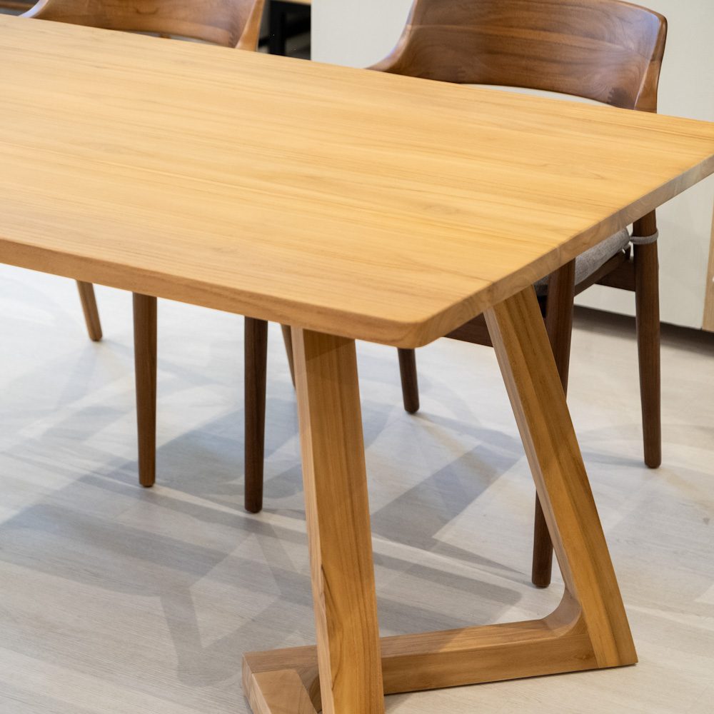 DSCF5431_edited Alfey teak wood dining table
