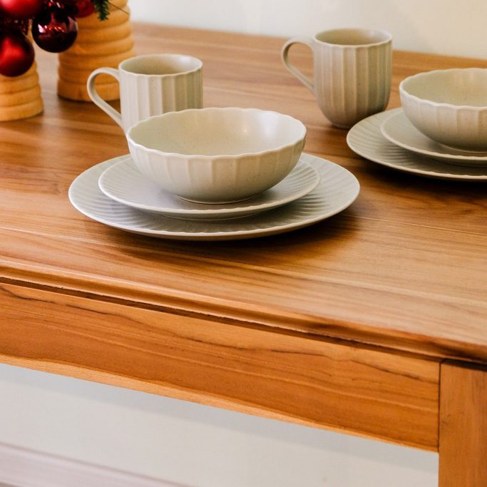 picture of ceramic tea cup on dining table